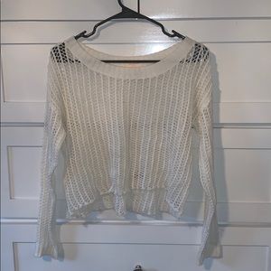 Net knit crew neck